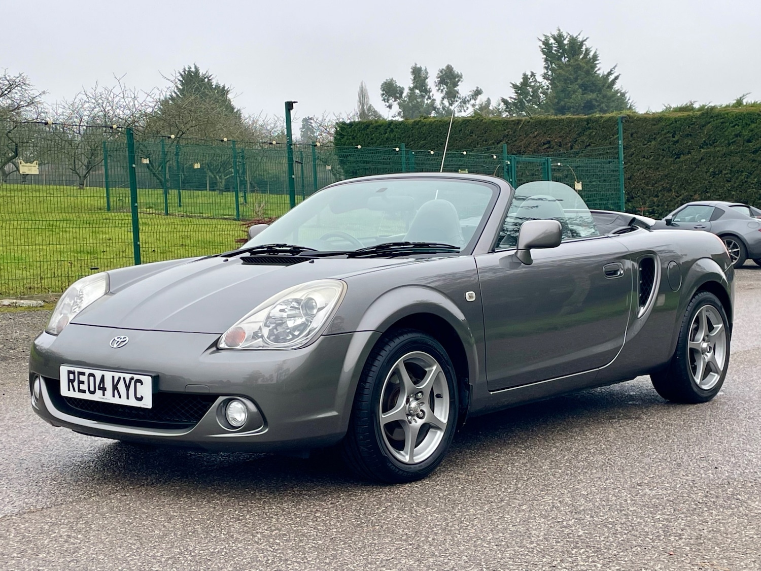 Used Toyota MR2 2004 for sale - 77240522: Photo 20