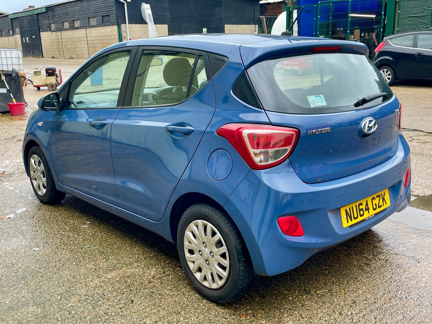 Used Hyundai i10 2014 for sale - 76545224: Photo 8