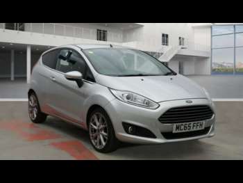 2015 - TITANIUM 3-Door