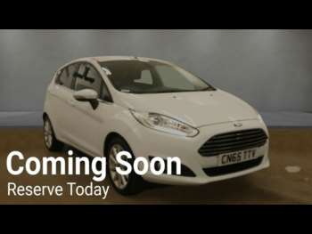 2015 - TITANIUM 5-Door