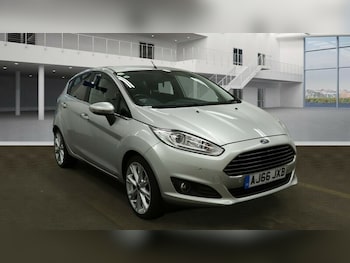 Used Ford Fiesta 2017 for sale - 75631522: Photo