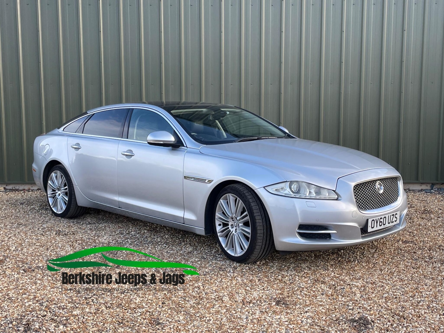 Used Jaguar XJ 2010 for sale - 76720119: Photo 1
