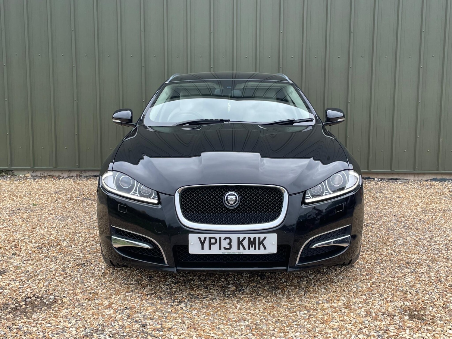 Used Jaguar XF 2013 for sale - 77094230: Photo 2