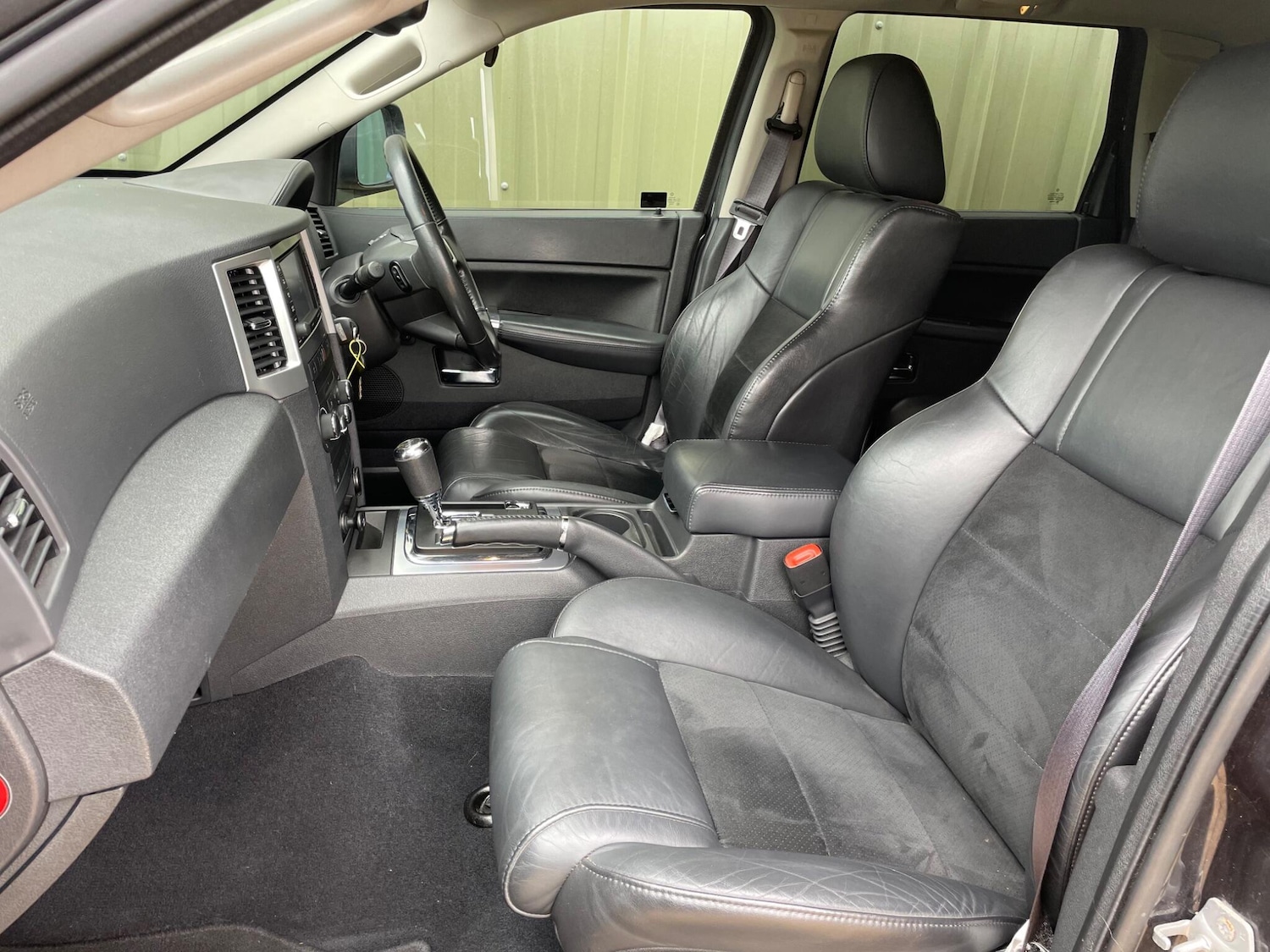 Used Jeep Grand Cherokee 2010 for sale - 76720121: Photo 10