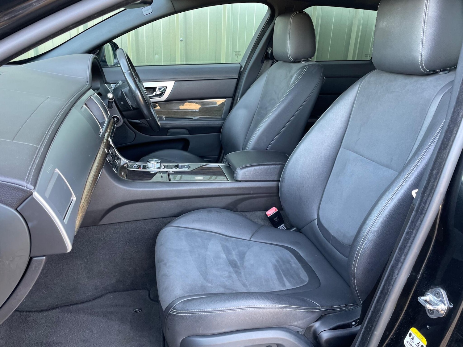 Used Jaguar XF 2014 for sale - 76720128: Photo 12