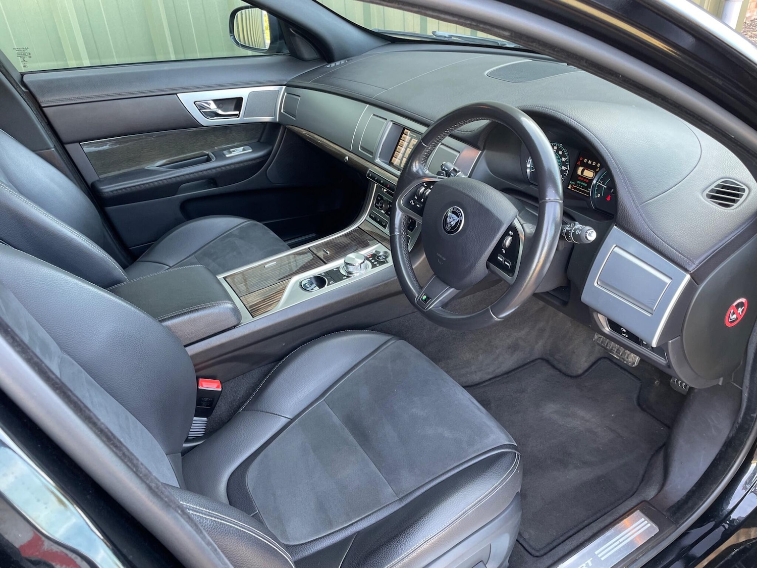 Used Jaguar XF 2014 for sale - 76720128: Photo 7