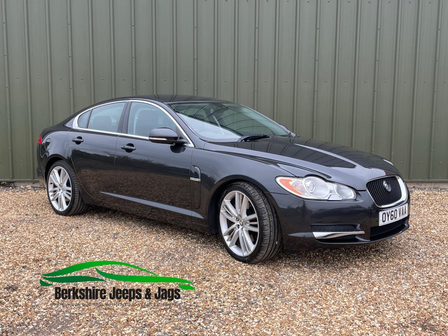 Used Jaguar XF 2010 for sale - 76720134: Photo 1