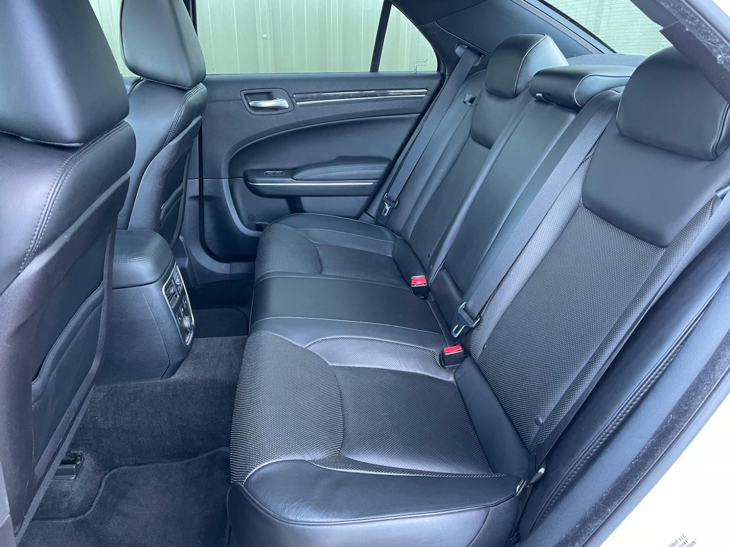 Used Chrysler 300C 2012 for sale - 77179806: Photo 11