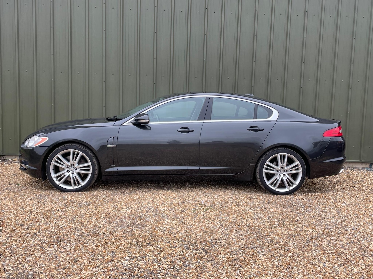 Used Jaguar XF 2010 for sale - 77179815: Photo 5