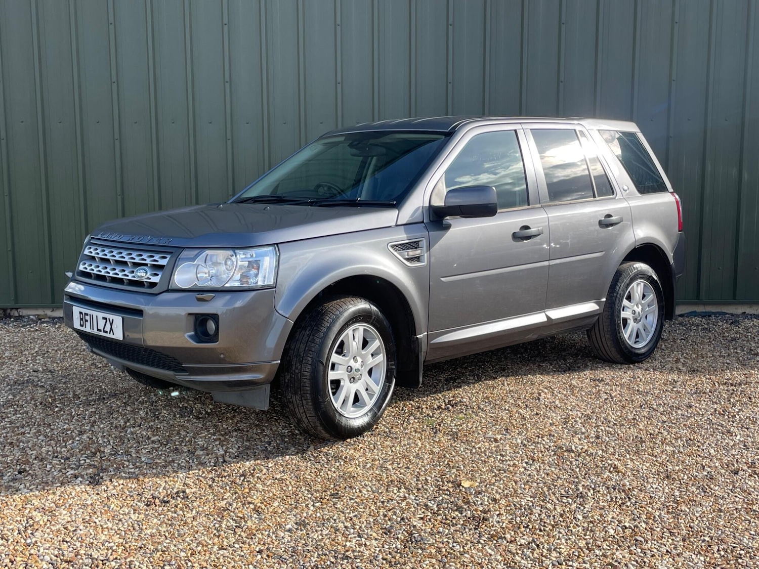 Used Land Rover Freelander 2011 for sale - 77376344: Photo 3