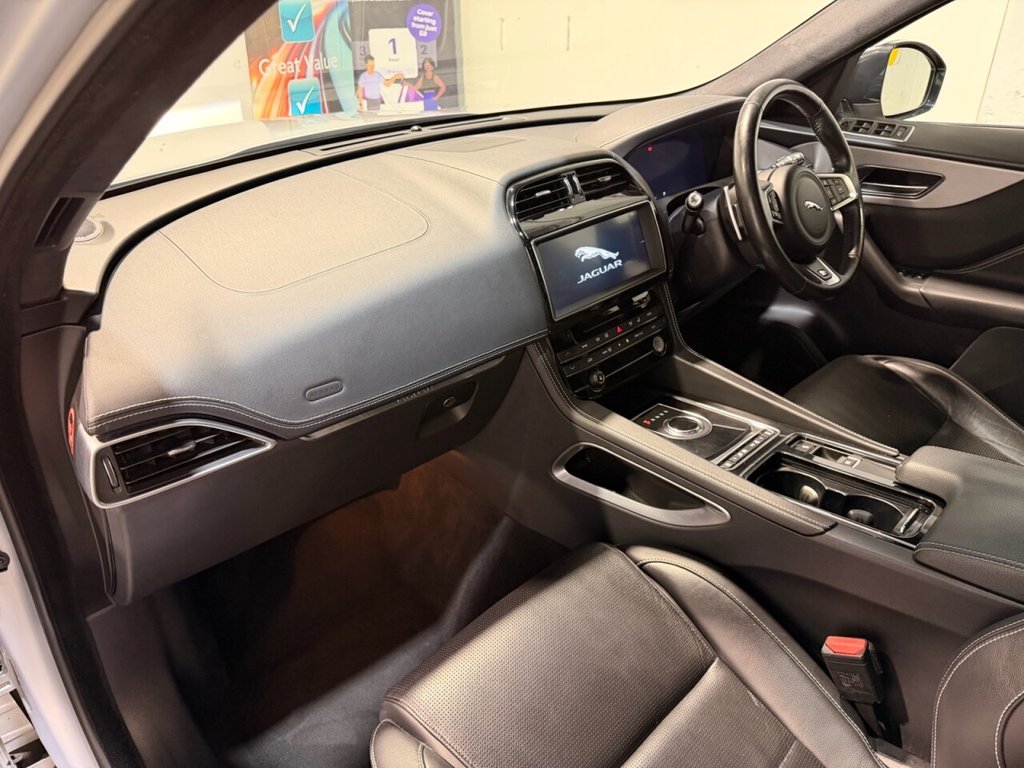 Used Jaguar F-Pace 2018 for sale - 78124177: Photo 38