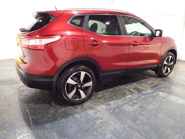Used Nissan Qashqai 2015 for sale - 76118876: Photo 12