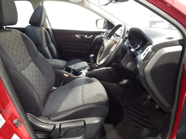 Used Nissan Qashqai 2015 for sale - 76118876: Photo 39