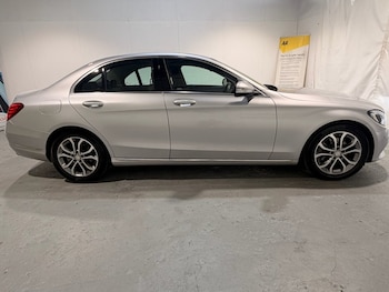 Used Mercedes-Benz C Class 2015 for sale - 79599097: Photo