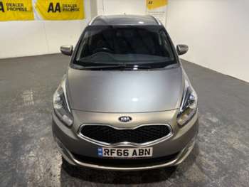 Used Kia Carens 2017 for sale - 75067815: Photo