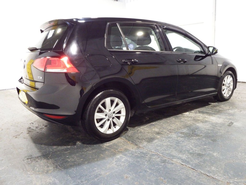 Used Volkswagen Golf 2015 for sale - 77655320: Photo 12