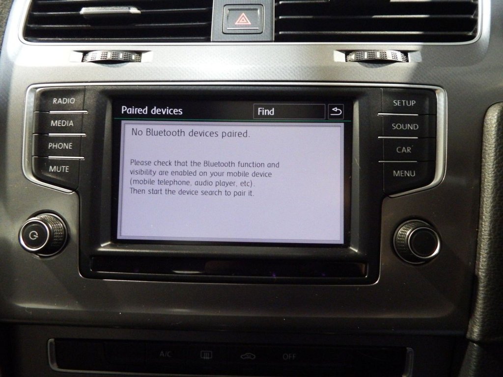 Used Volkswagen Golf 2015 for sale - 77655320: Photo 24