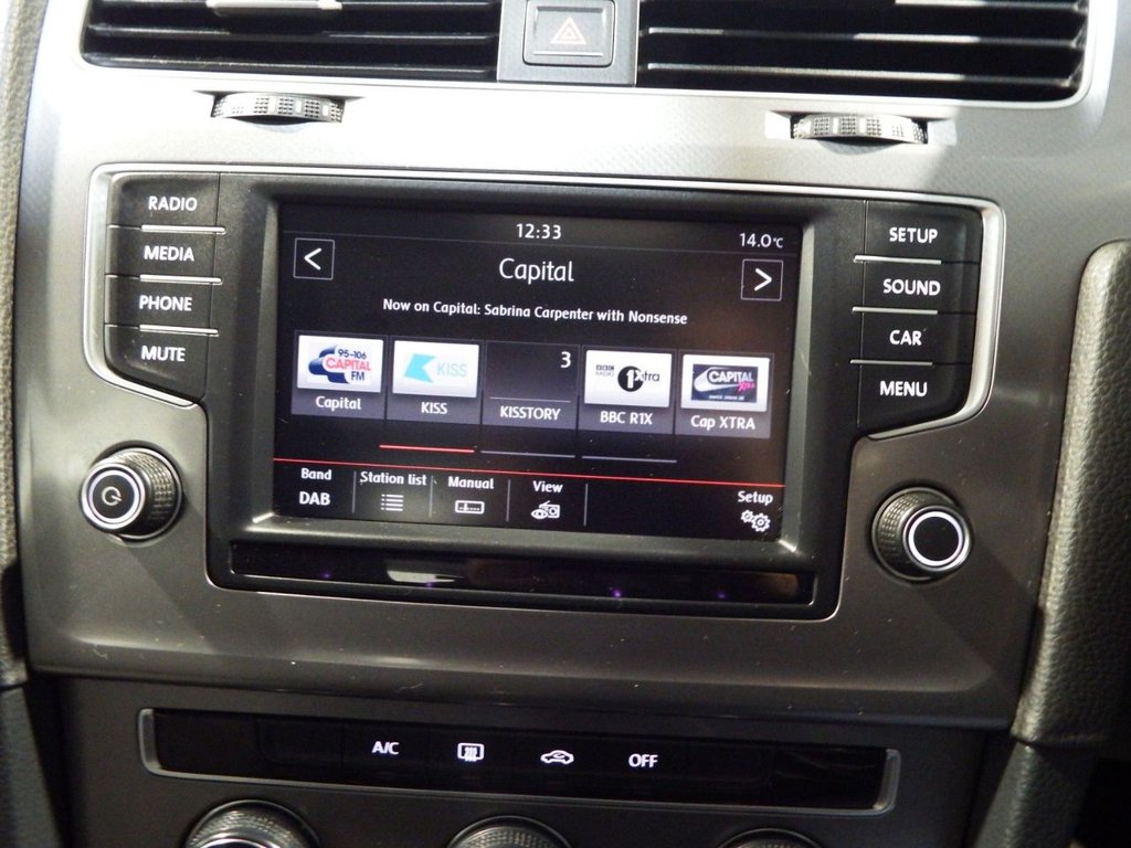 Used Volkswagen Golf 2015 for sale - 77655320: Photo 4