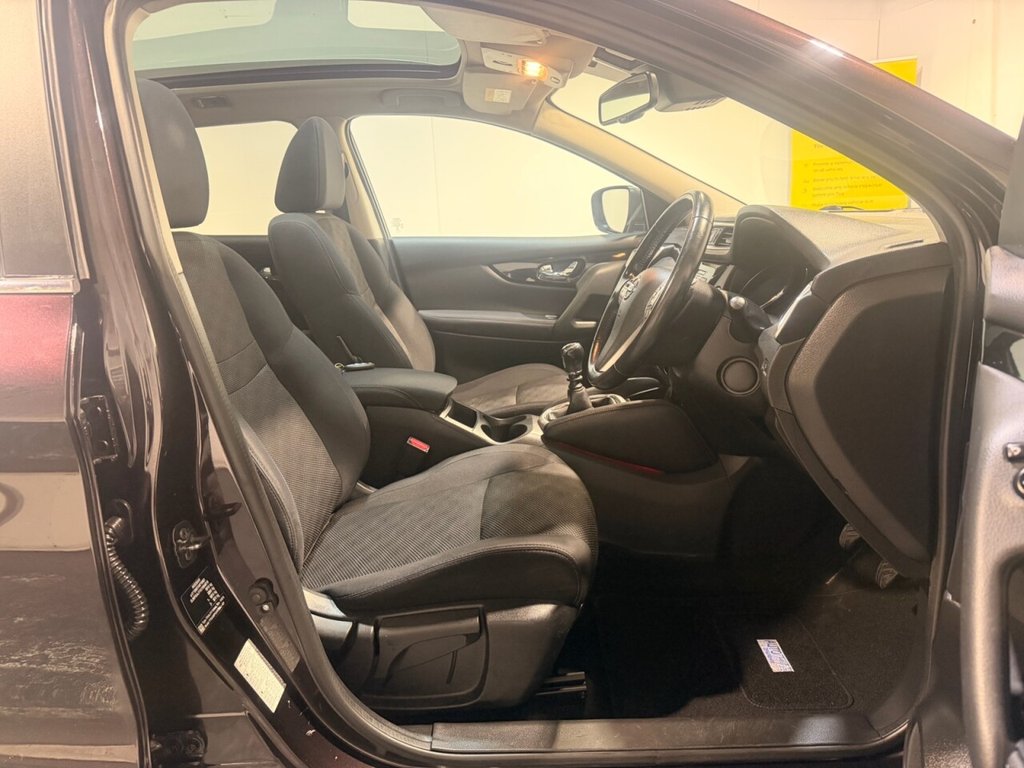 Used Nissan Qashqai 2017 for sale - 77288031: Photo 31