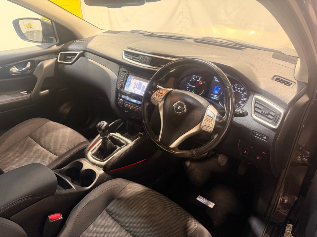 Used Nissan Qashqai 2017 for sale - 77288031: Photo 34