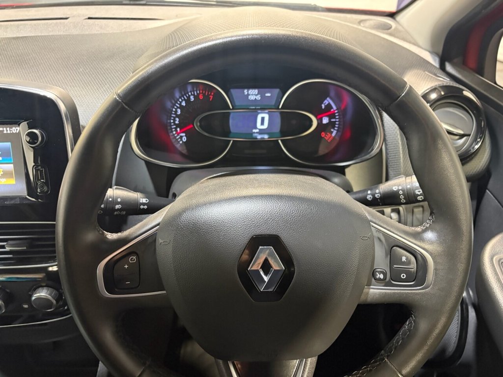 Used Renault Clio 2019 for sale - 77048906: Photo 41