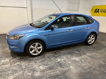 Used Ford Focus 2010 for sale - 78931064: Photo