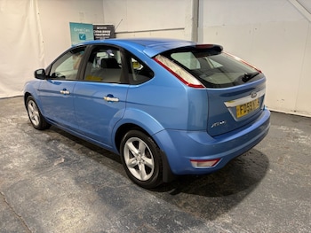 Used Ford Focus 2010 for sale - 78931064: Photo