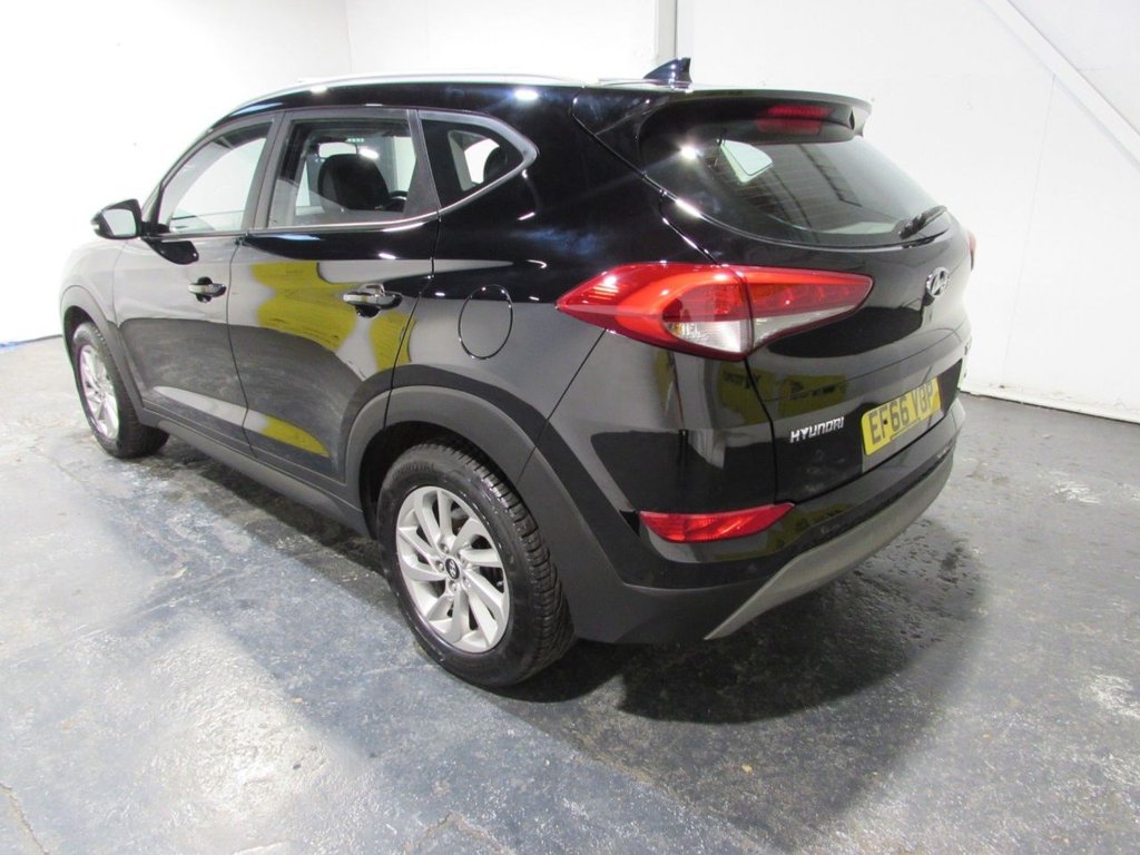 Used Hyundai TUCSON 2016 for sale - 76670569: Photo 4