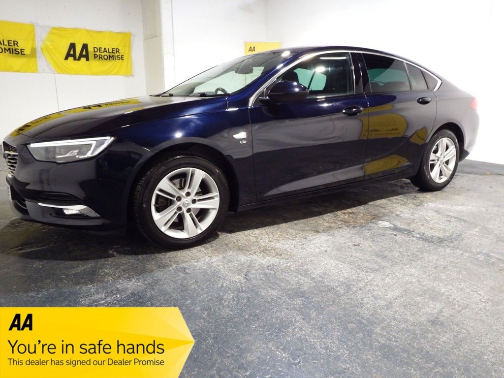 Used Vauxhall Insignia 2018 for sale - 76934579: Photo 2
