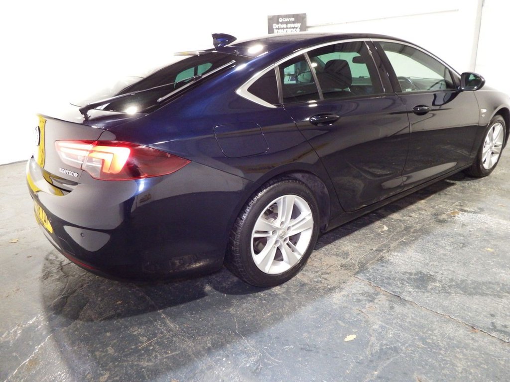 Used Vauxhall Insignia 2018 for sale - 76934579: Photo 25