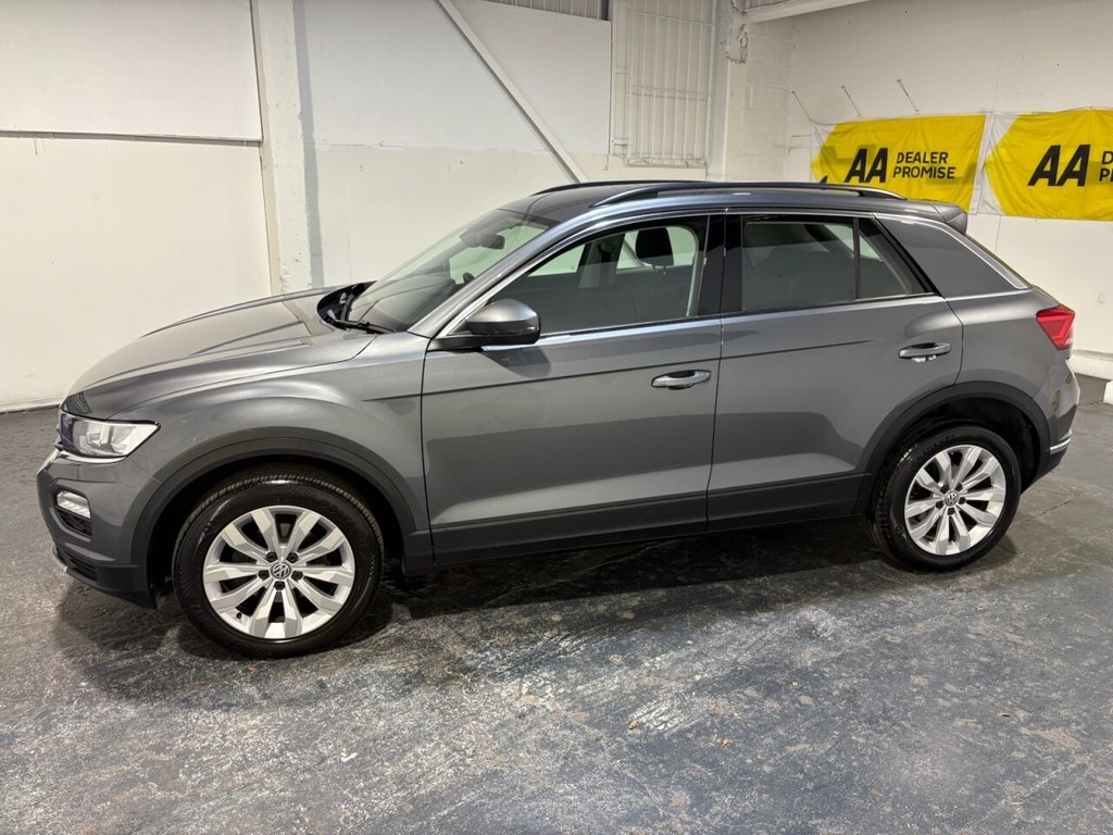 Used Volkswagen T-Roc 2018 for sale - 76356789: Photo 28