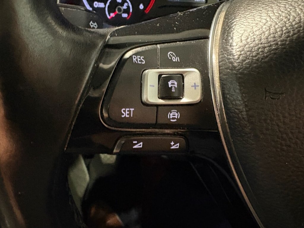 Used Volkswagen T-Roc 2018 for sale - 76356789: Photo 34