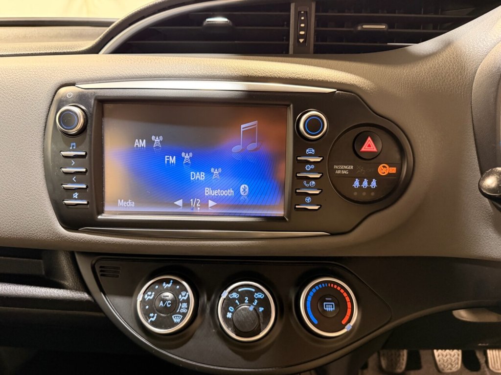 Used Toyota Yaris 2018 for sale - 77007514: Photo 34