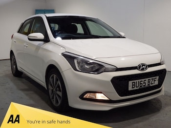 Used Hyundai i20 2015 for sale - 79400432: Photo
