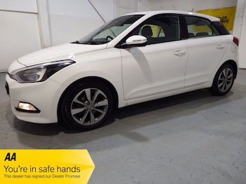 Used Hyundai i20 2015 for sale - 79400432: Photo