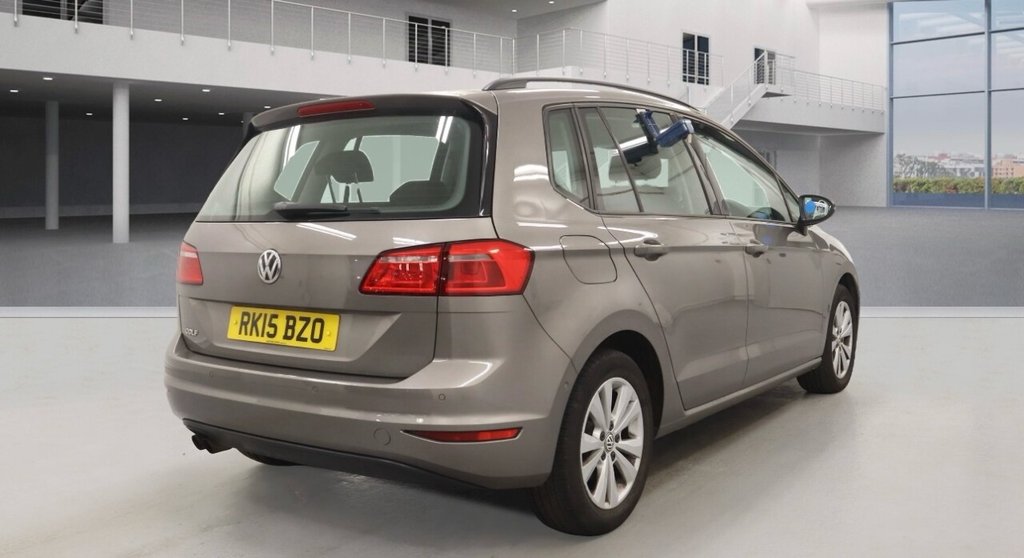 Used Volkswagen Golf SV 2015 for sale - 76655286: Photo 4