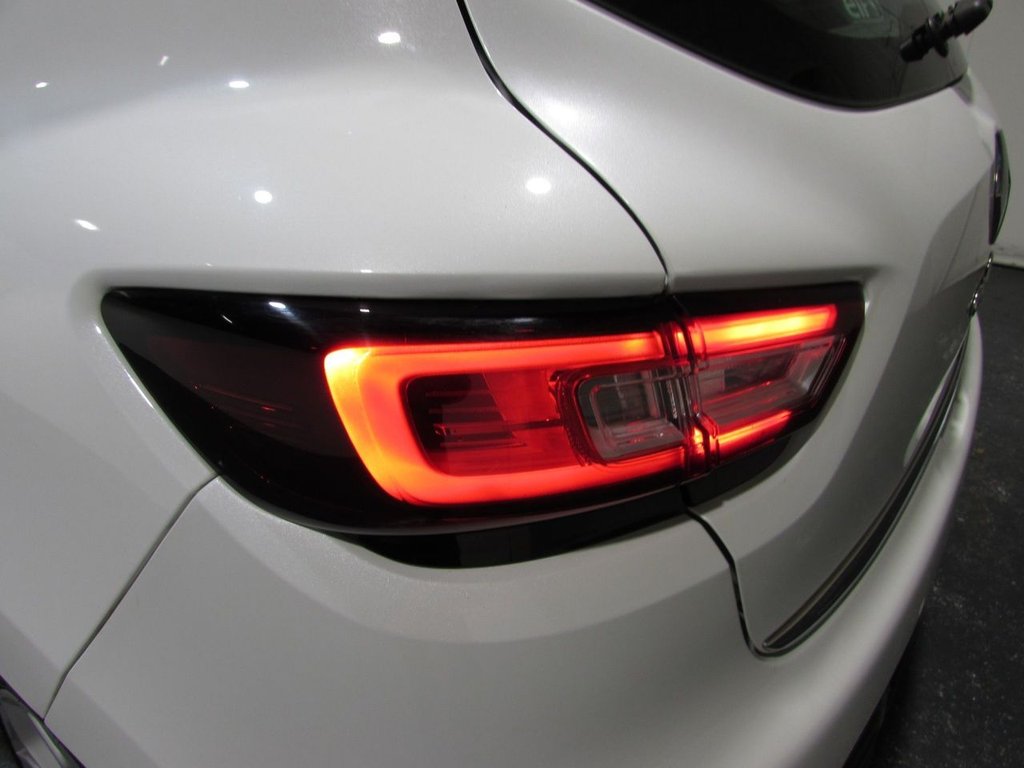 Used Renault Clio 2017 for sale - 76783784: Photo 49