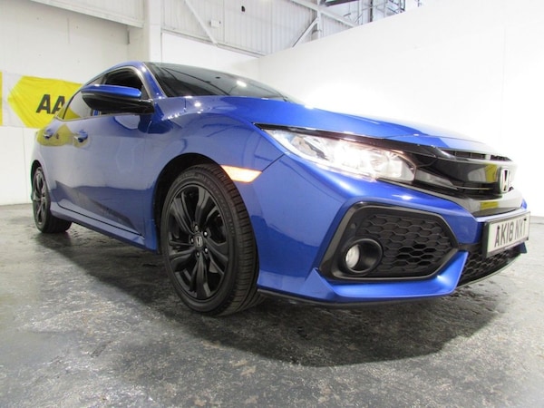 Used Honda Civic 2018 for sale - 76203301: Photo 23