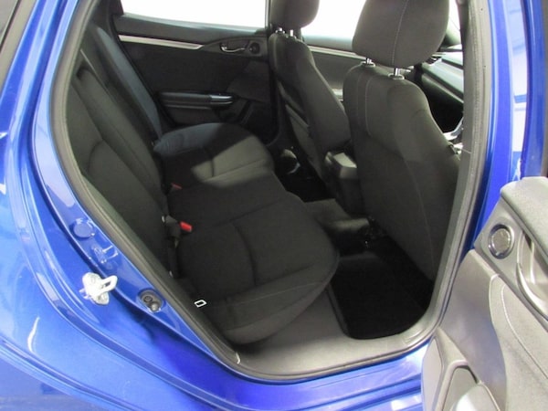 Used Honda Civic 2018 for sale - 76203301: Photo 32