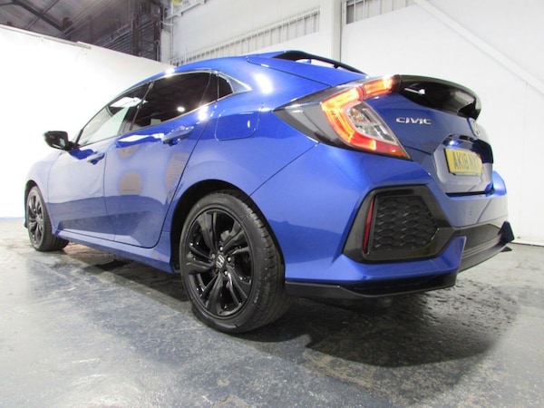 Used Honda Civic 2018 for sale - 76203301: Photo 40