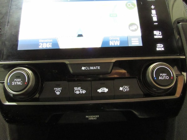 Used Honda Civic 2018 for sale - 76203301: Photo 44