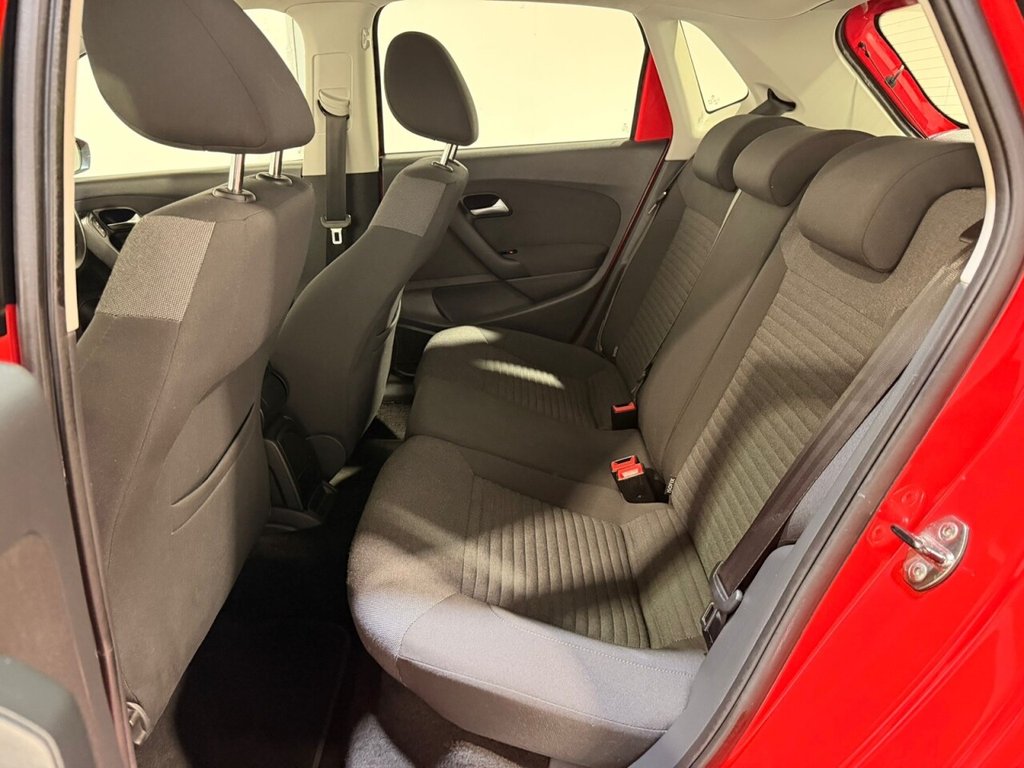 Used Volkswagen Polo 2013 for sale - 77452086: Photo 32