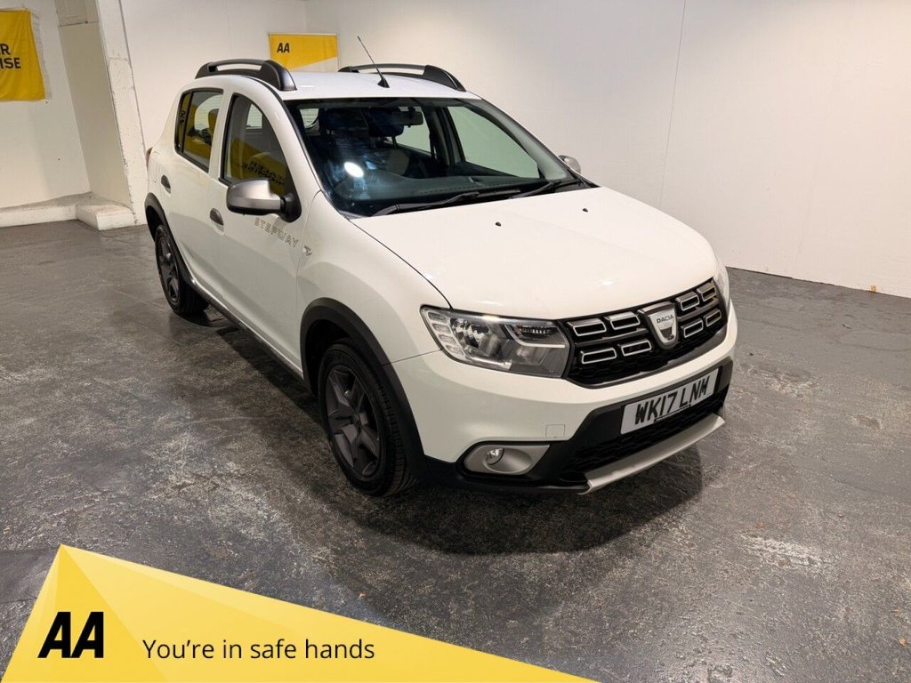 Used Dacia Sandero Stepway 2017 for sale - 76429616: Photo 1