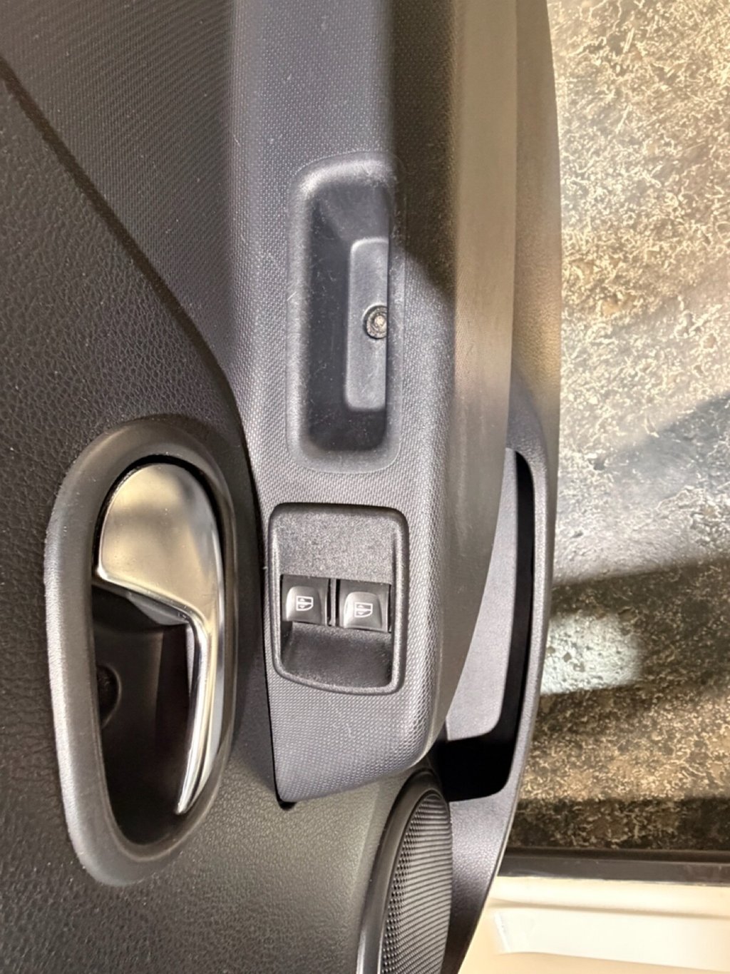 Used Dacia Sandero Stepway 2017 for sale - 76429616: Photo 40