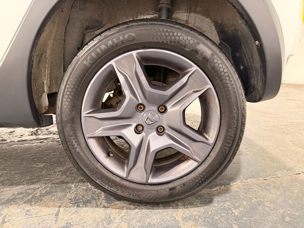 Used Dacia Sandero Stepway 2017 for sale - 76429616: Photo 50