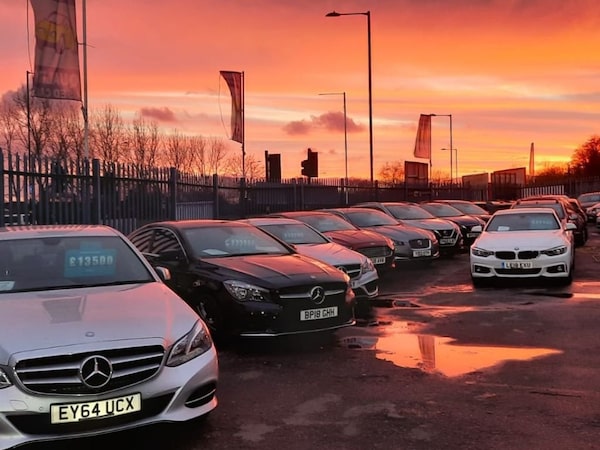 Used Mercedes-Benz C-Class 2018 for sale - 76202895: Photo 13