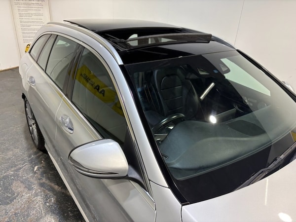 Used Mercedes-Benz C-Class 2018 for sale - 76202895: Photo 27