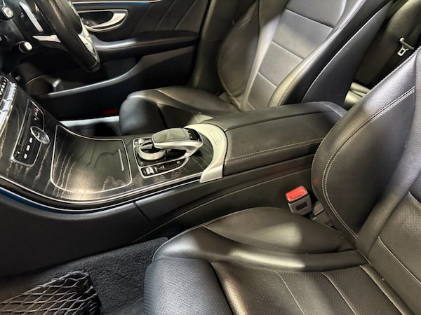 Used Mercedes-Benz C-Class 2018 for sale - 76202895: Photo 29