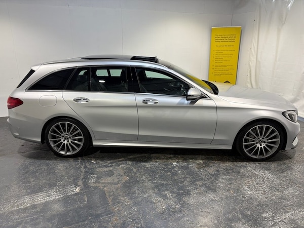 Used Mercedes-Benz C-Class 2018 for sale - 76202895: Photo 5