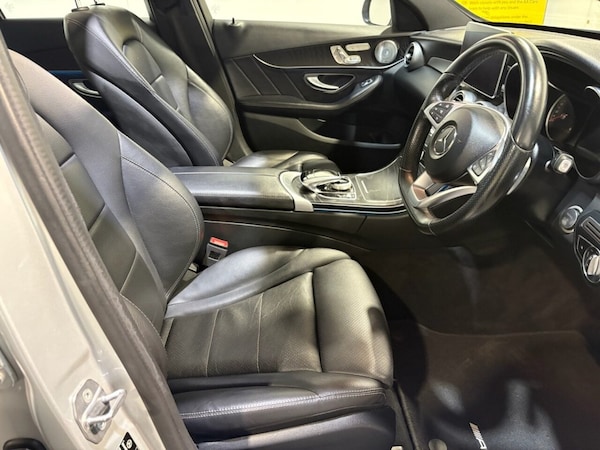 Used Mercedes-Benz C-Class 2018 for sale - 76202895: Photo 8
